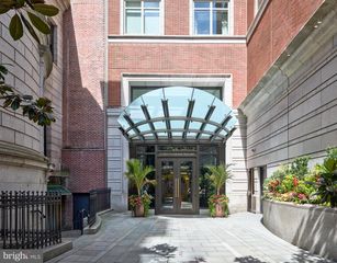 130 S 18TH ST #703, Philadelphia, PA 19103