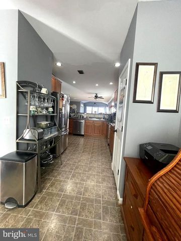 3704 RUSSETT MAPLE CT, Dumfries, VA 22025