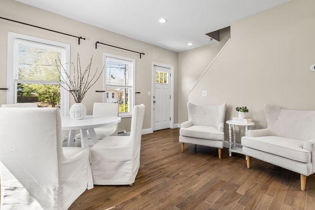 3 Edwards St, Franklin, MA 02038