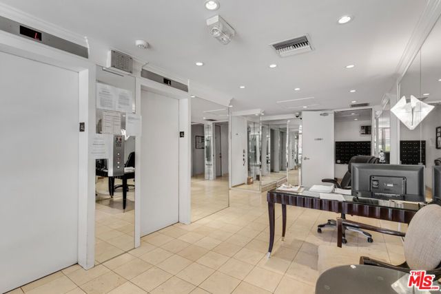 10747 Wilshire Boulevard 902, Los Angeles, CA 90024