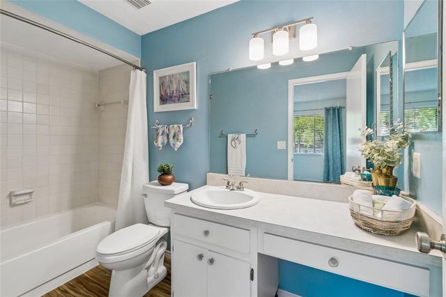 7803 AMBERLEA COURT, Temple Terrace, FL 33637