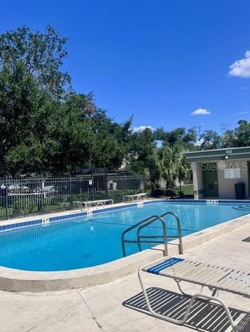 7803 AMBERLEA COURT, Temple Terrace, FL 33637