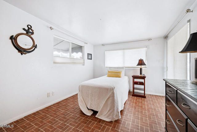 2867 Pierpont Boulevard, Ventura, CA 93001