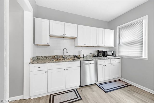 1314 W 110th Street, Cleveland, OH 44102