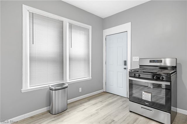 1314 W 110th Street, Cleveland, OH 44102