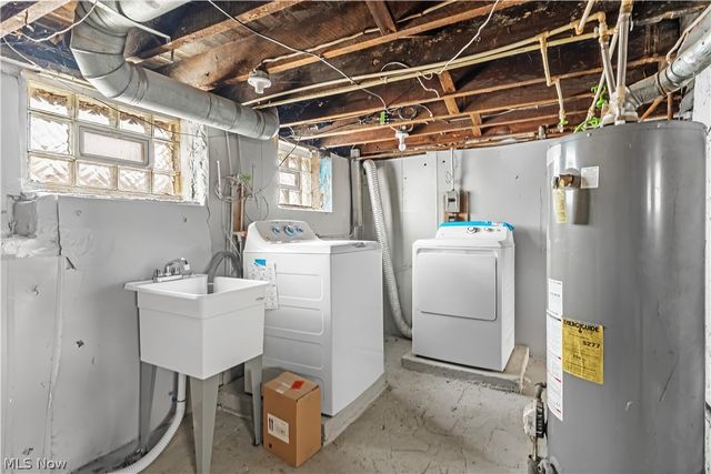 1314 W 110th Street, Cleveland, OH 44102