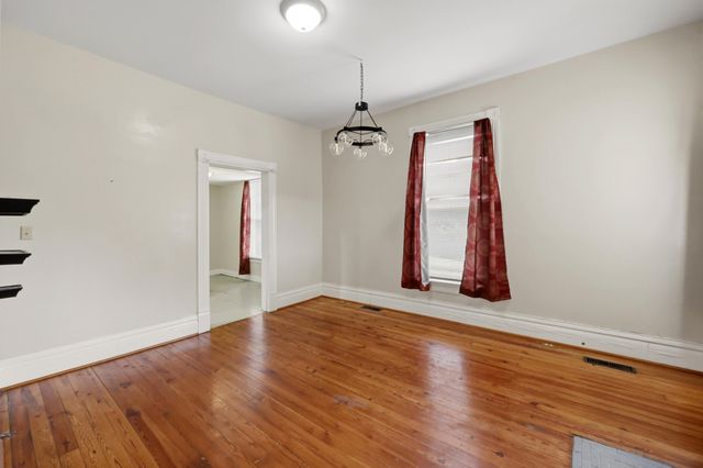 1459 High Street, Paris, KY 40361