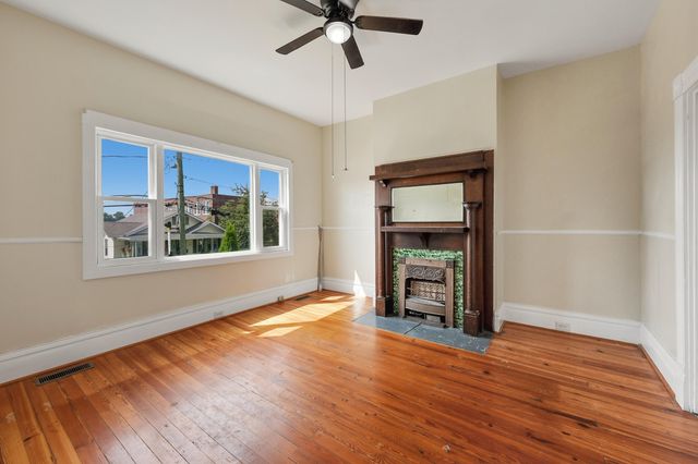 1459 High Street, Paris, KY 40361