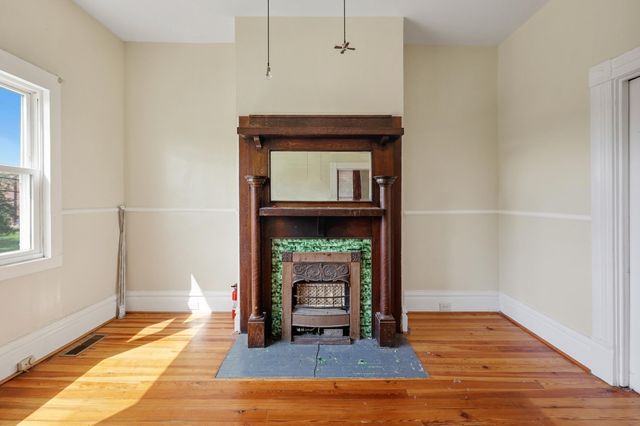1459 High Street, Paris, KY 40361
