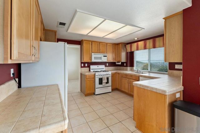 11826 Pickford, San Diego, CA 92131