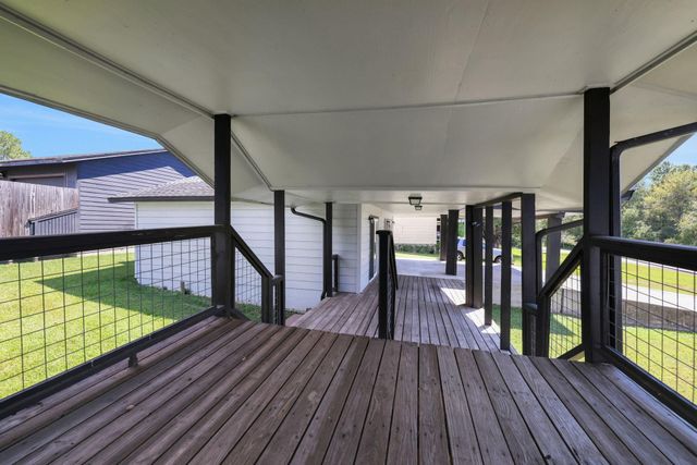 930 Paradise Drive, Coldspring, TX 77331