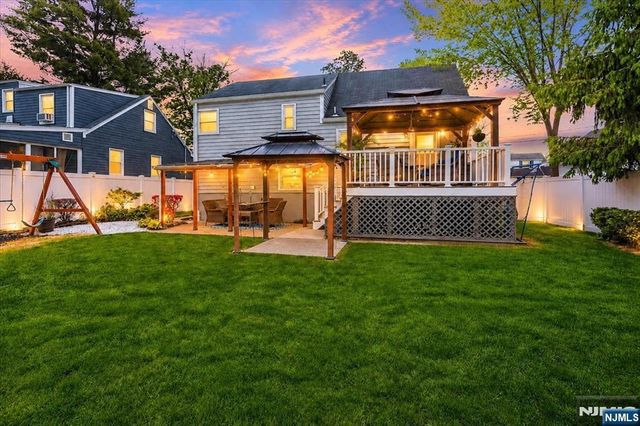 43 Berwyn Place, Bergenfield, NJ 07621