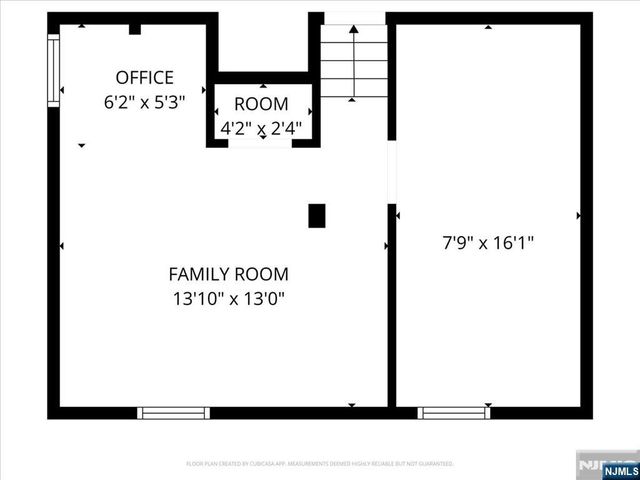 43 Berwyn Place, Bergenfield, NJ 07621
