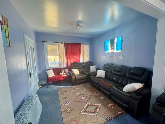 4732 Euclid Avenue, East Chicago, IN 46312