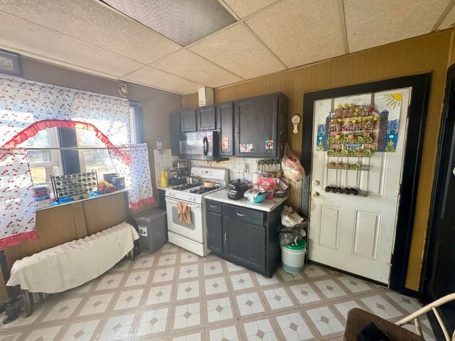 4732 Euclid Avenue, East Chicago, IN 46312