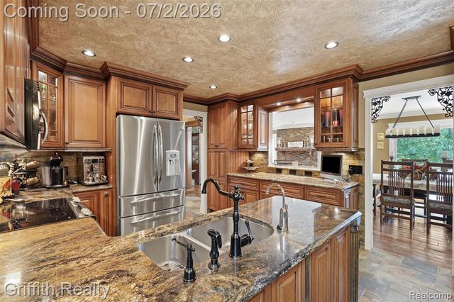 4603 Golf View Drive, Brighton, MI 48116