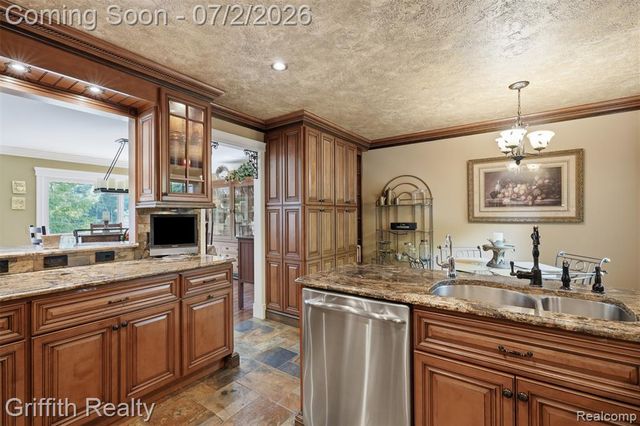 4603 Golf View Drive, Brighton, MI 48116