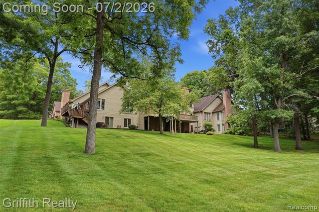 4603 Golf View Drive, Brighton, MI 48116