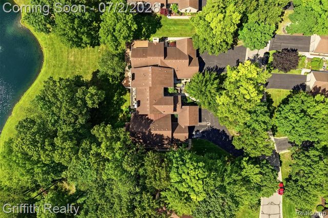 4603 Golf View Drive, Brighton, MI 48116