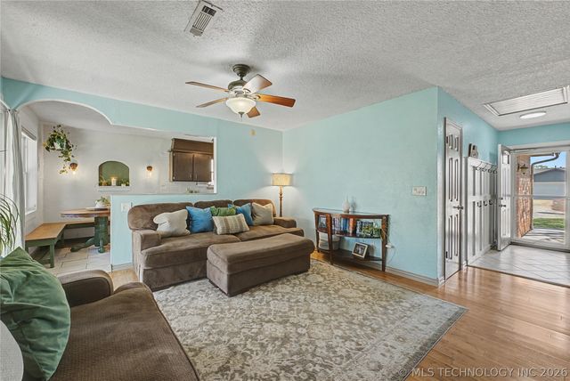 1746 S Poplar Avenue, Broken Arrow, OK 74012