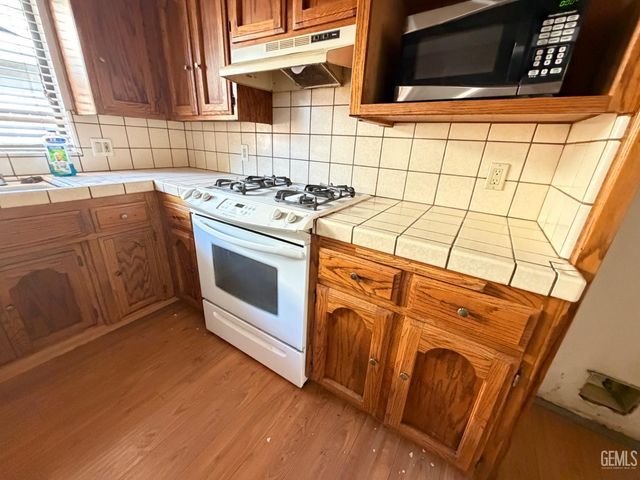 4108 Sugar Cane Avenue, Bakersfield, CA 93313