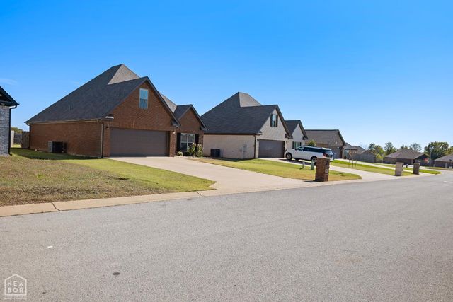 300 Prospect Trail, Jonesboro, AR 72401