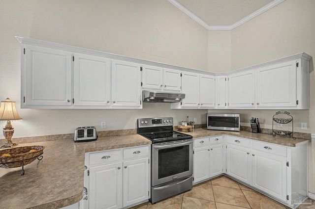 5644 Sweetbirch Ln, Milton, FL 32583
