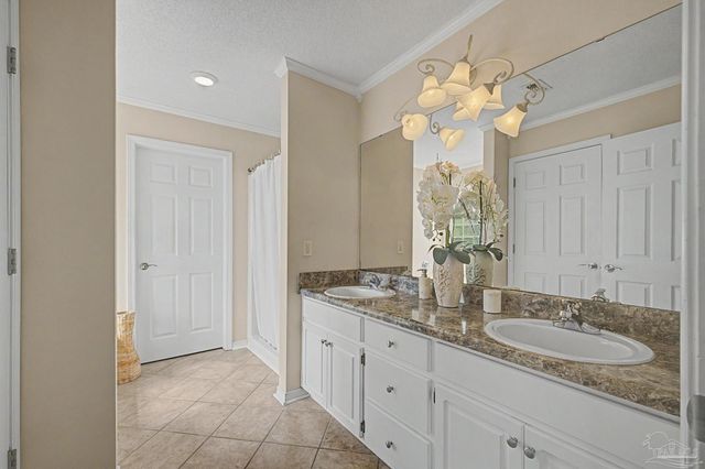5644 Sweetbirch Ln, Milton, FL 32583