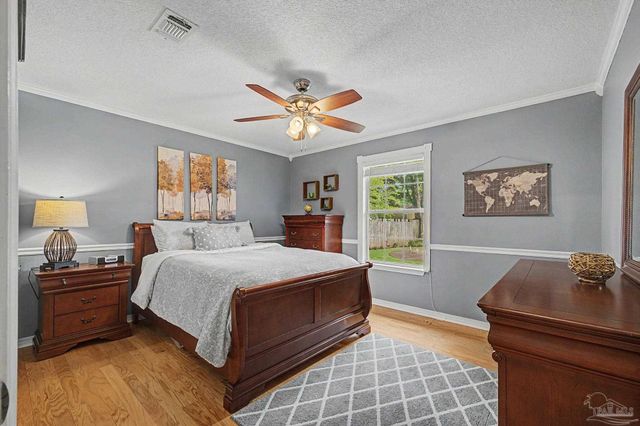 5644 Sweetbirch Ln, Milton, FL 32583