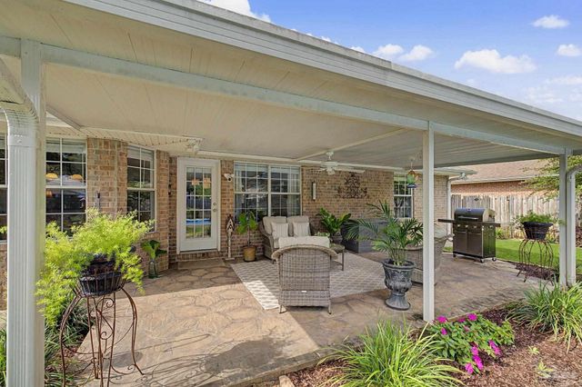 5644 Sweetbirch Ln, Milton, FL 32583