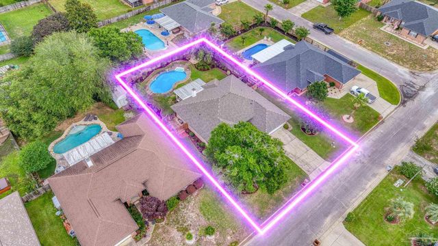 5644 Sweetbirch Ln, Milton, FL 32583