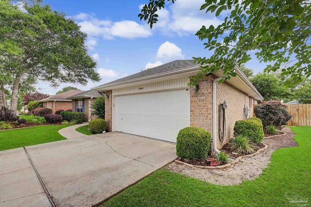 5644 Sweetbirch Ln, Milton, FL 32583
