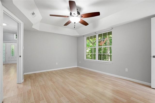 327 Lewis Circle, Commerce, GA 30529
