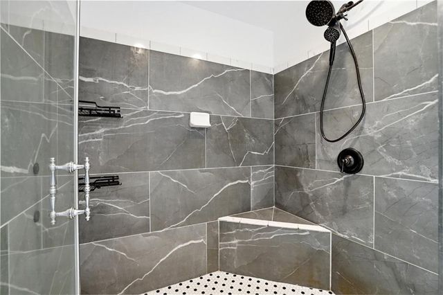 327 Lewis Circle, Commerce, GA 30529