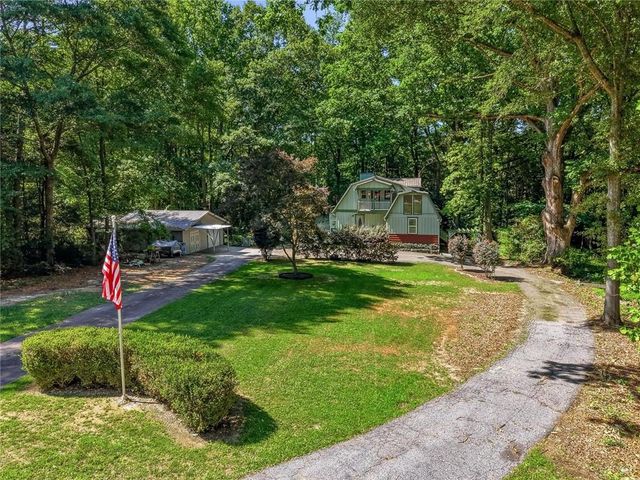 327 Lewis Circle, Commerce, GA 30529