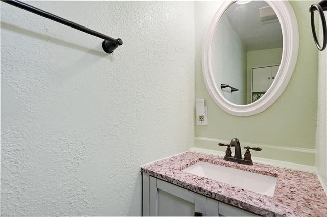 327 Lewis Circle, Commerce, GA 30529