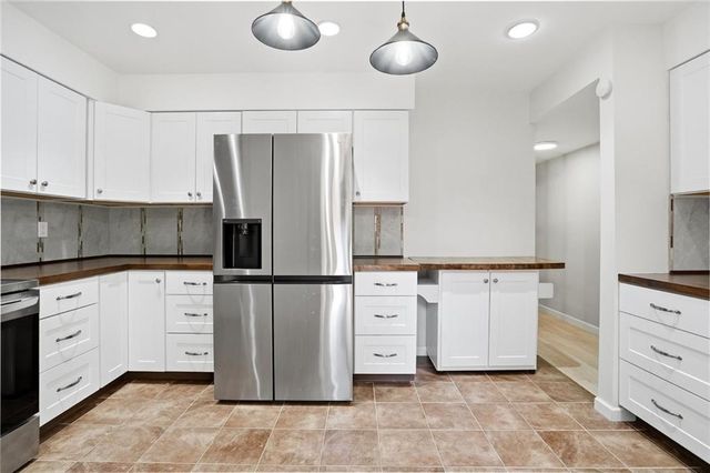 327 Lewis Circle, Commerce, GA 30529