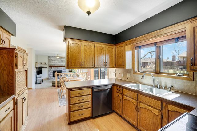 1208 Borealis Lane NE, Columbia Heights, MN 55421