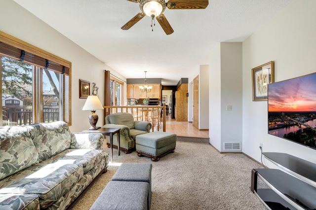 1208 Borealis Lane NE, Columbia Heights, MN 55421