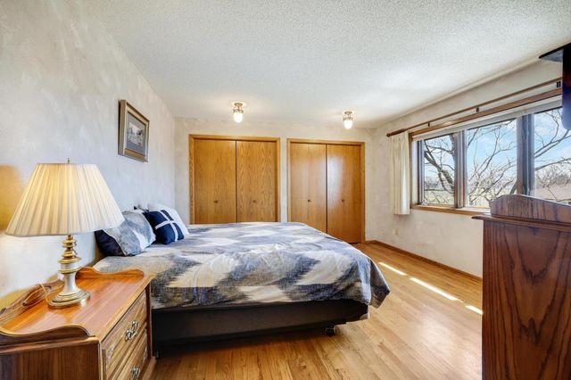 1208 Borealis Lane NE, Columbia Heights, MN 55421