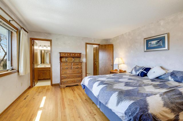 1208 Borealis Lane NE, Columbia Heights, MN 55421