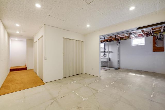 1208 Borealis Lane NE, Columbia Heights, MN 55421