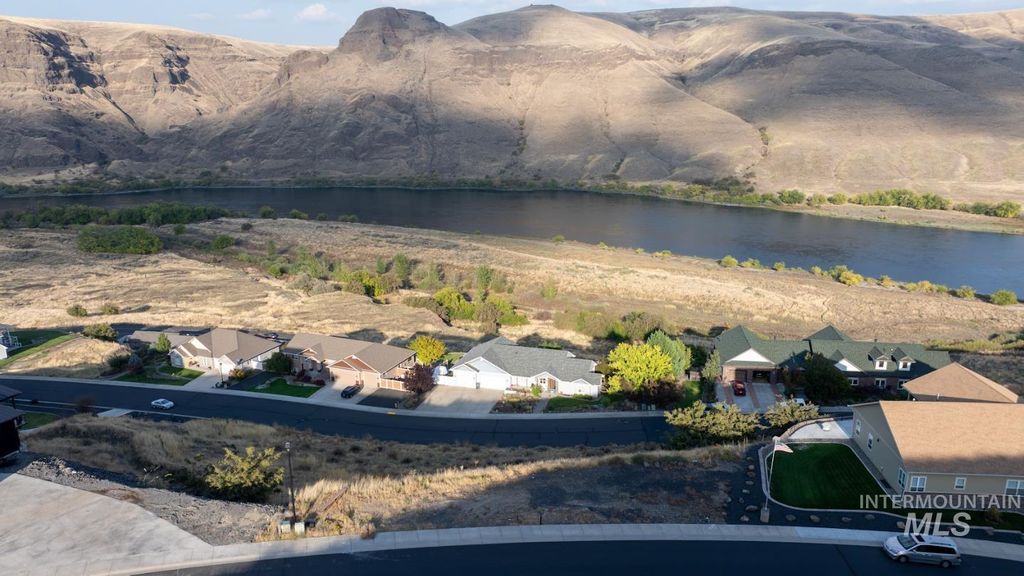 1493 River Ridge, Asotin, WA 99402 photo 12