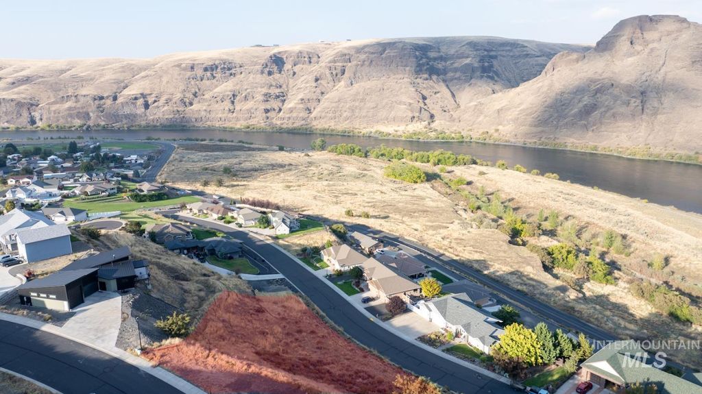 1493 River Ridge, Asotin, WA 99402 photo 4