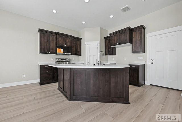 4733 Ola Vista Avenue, Idaho Falls, ID 83401