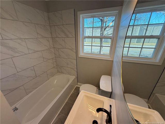 213 E 23rd Street, Lumberton, NC 28358