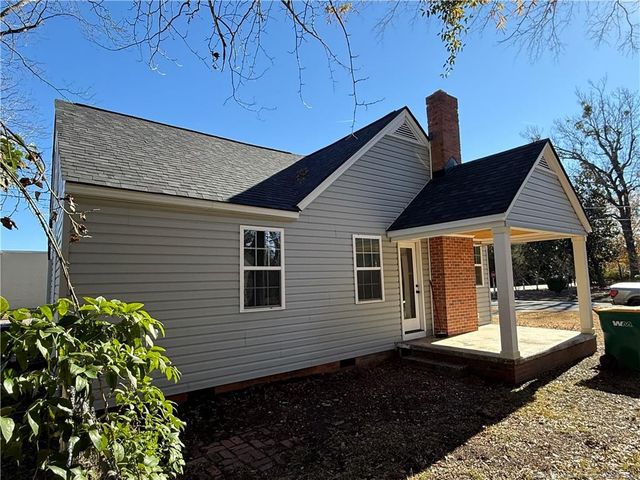 213 E 23rd Street, Lumberton, NC 28358