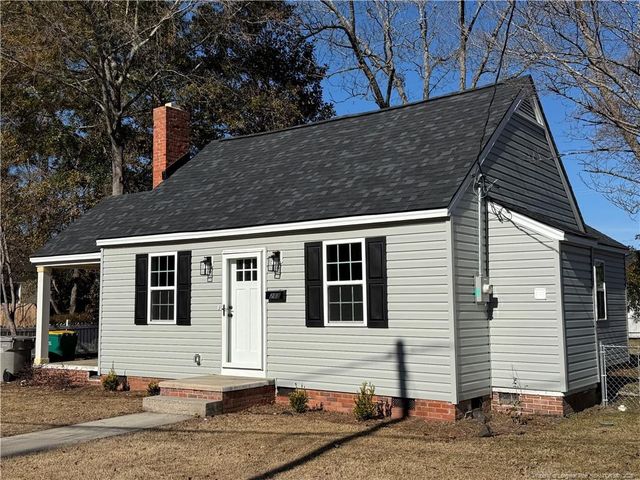 213 E 23rd Street, Lumberton, NC 28358
