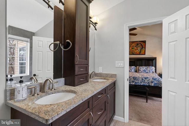 6169 WINDHAM HILL RUN, Alexandria, VA 22315