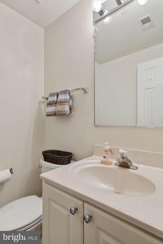 6169 WINDHAM HILL RUN, Alexandria, VA 22315